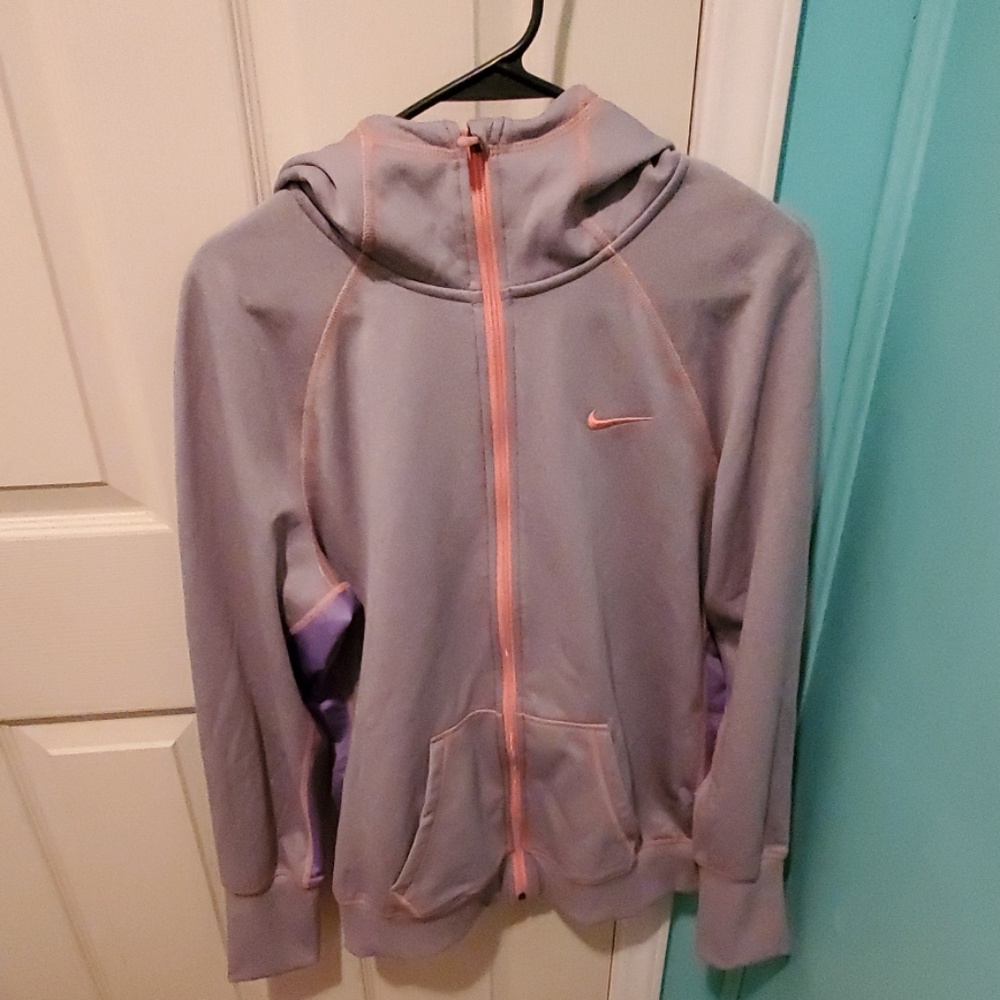 Nike therma fit zip up hoodie size xlarge